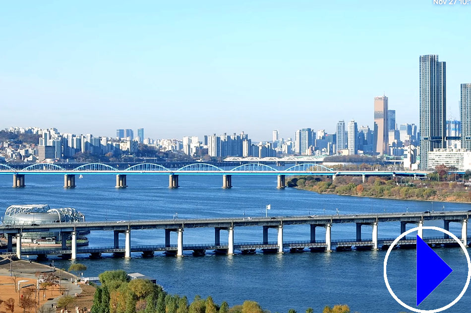 view of seoul skyline